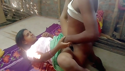 Indian brunette girl fucked in the face in hd video