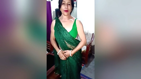 Amazing indian amateur milf solo amateur fucking vid