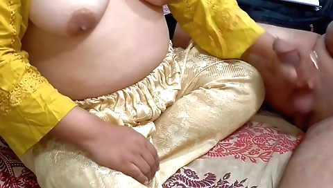 Chubby stepmom takes off clothes and gives a handjob