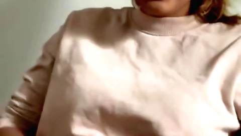 Indian girl in an amateur outfit creampied on the washing machine