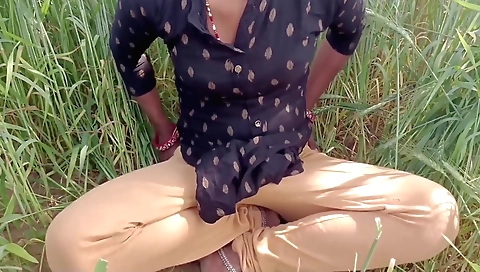 Amateur brunette stepsister made stepfather have sex