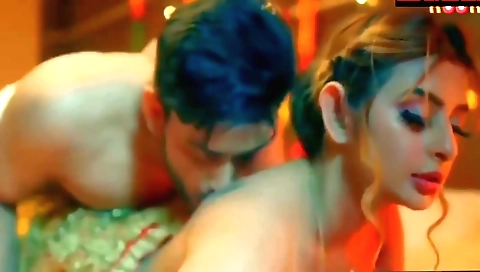 Red-haired wife ki first suhagrat rubbing hairy pussy