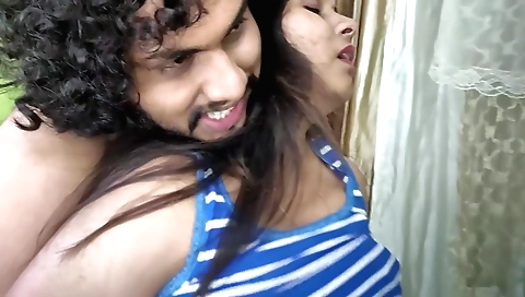Hot indian brunette is giving a sexy blowjob and a hard ass ride
