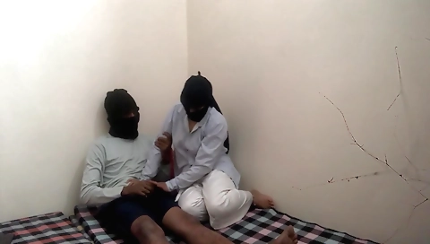 I fuck stepsister in the bed then she was stuck in bed