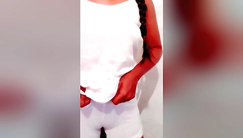 Amateur naked solo female in the bathroom 3d video