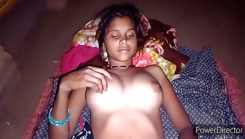 Indian girl fucked in her tight anus in amateur vid