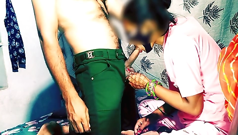 Indian brunette gets her saxy off for a hot blowjob