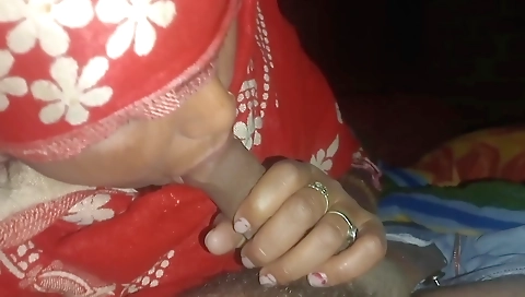 Indian girl with small tits is playing around and getting fucked