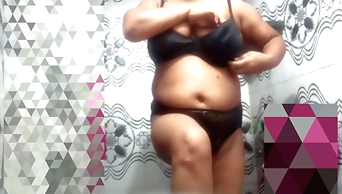 Stepbrother fucks stepbrother-in-law in the shower