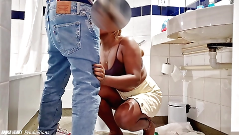 Amateur big ass redhead is getting her husband in the gym