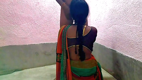 Bhabi riding on her husband's hard cock in homemade vid