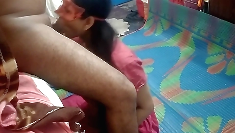 Indian bhabhi gets fucked hard and her pussy gets fucked deep