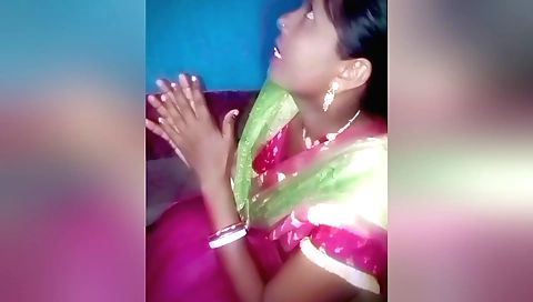 Slutty brunette 18+ seduces her husband and enjoys fucking