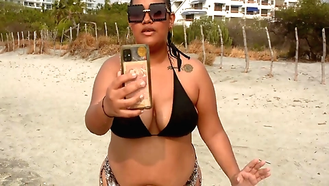 Chubby indian hottie with a tattooed pussy going for a sex