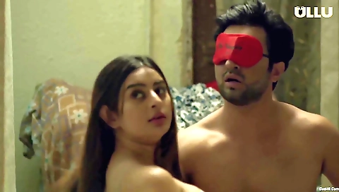 Charmsukh (chawl house 3) shows her big boobs and ass