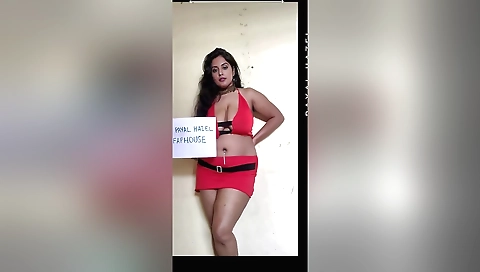Indian brunette solo video showing her body in action