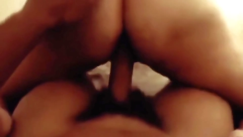 Indian babe with a hot body gets fucked by her lover