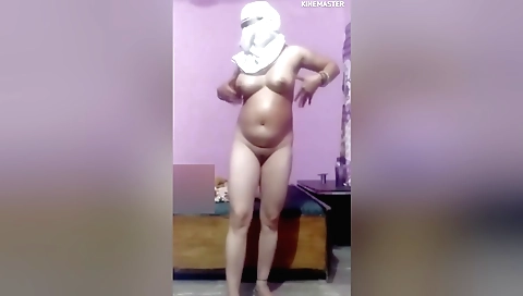 Indian stepsister shows off her sexy body and her pussy