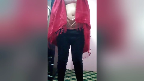 Indian girl is cumming while she is sucking on her own cock