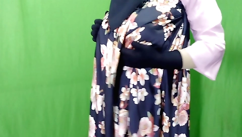 Hindi housewife fucking with neighbor in homemade porn