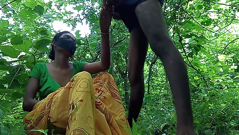 Outdoor sex for small titted brunette and a man on the bike