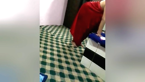 Sexy solo video with a sexy brunette webcam recording