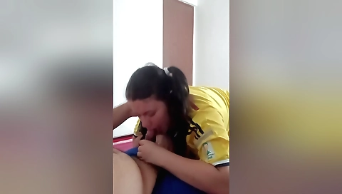 Hot stepsister with a small mouth gets her ass rubbed hard