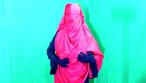 Indian stepmom with her stepson fucks in bed in hd