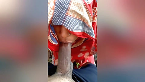 Bhabhi with large natural tits is doing a hardcore handjob