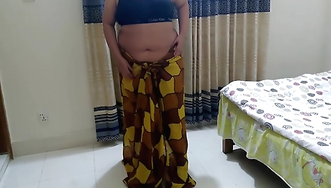 Indian hottie 18+ fucked in her bare ass by a stranger