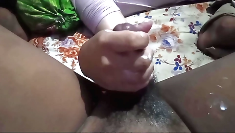 Indian boss fucked his maid in a very hard way and fucked her