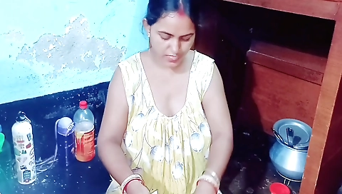 Viral Beautiful Maid First Interview Sex! Indian Sex