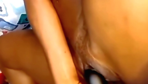 I use big dildo to fuck big hole of big tits babe solo