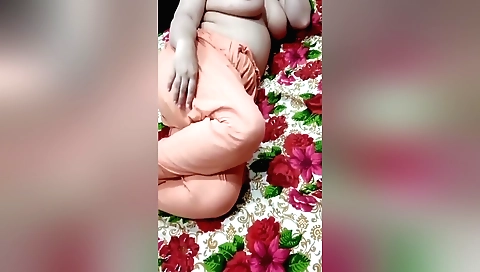 Busty indian stepsister fucks by her younger brother