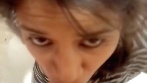 Indian girl with big boobs sucks cock in the middle of pool