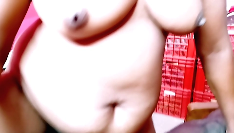 Indian stepmom with big boobs does oral sex and gets fucked